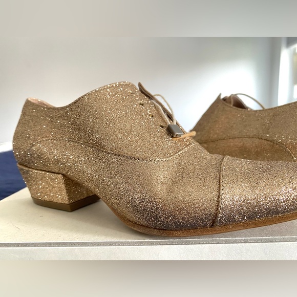 Golden Goose *rare* gold glitter oxfords. BNWT - Picture 2 of 8